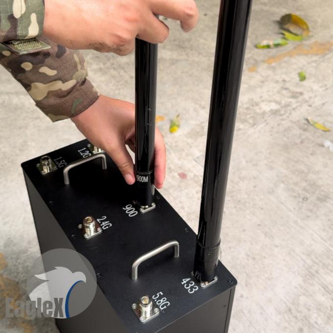 6 bantlı Anti FPV Drone Jammer 433M 900M 1.2G 1.5G 2.4G 5.8G UAV sinyali GPS sırt çantası güçlendirici 0